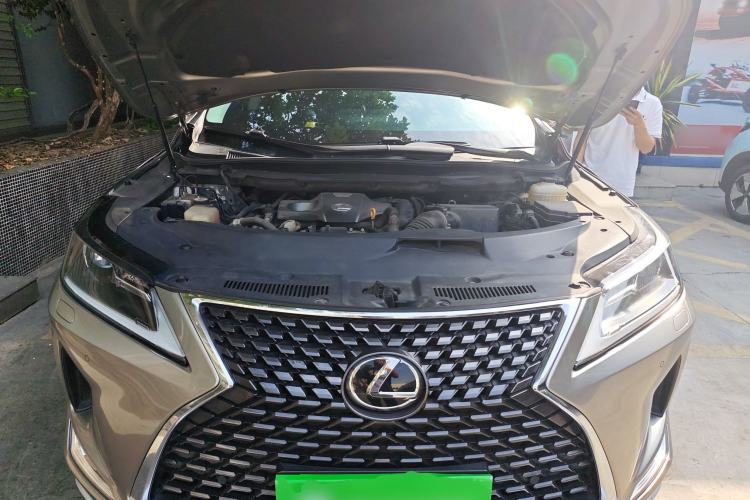 Used Lexus RX 2020 300 Two-Wheel Drive Comfort Edition China VI Standard Engine Bay