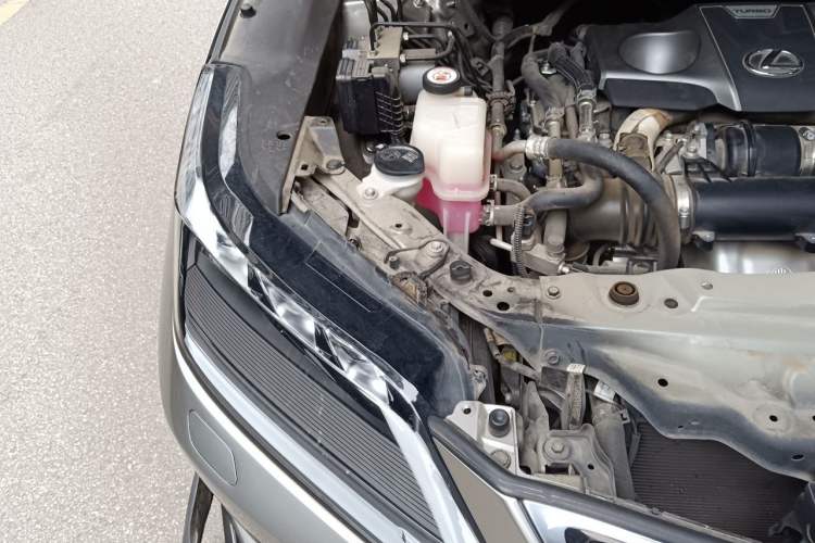 Used Lexus RX 2020 300 4x4 Elegant Edition China VI Engine Bay Right