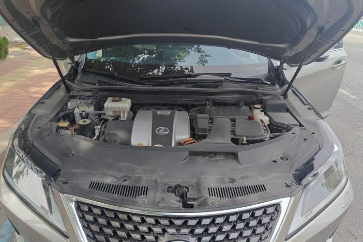 Used Lexus RX 2020 450hL Four-Wheel Drive Elegant 7-Seater China VI Standard Engine Bay