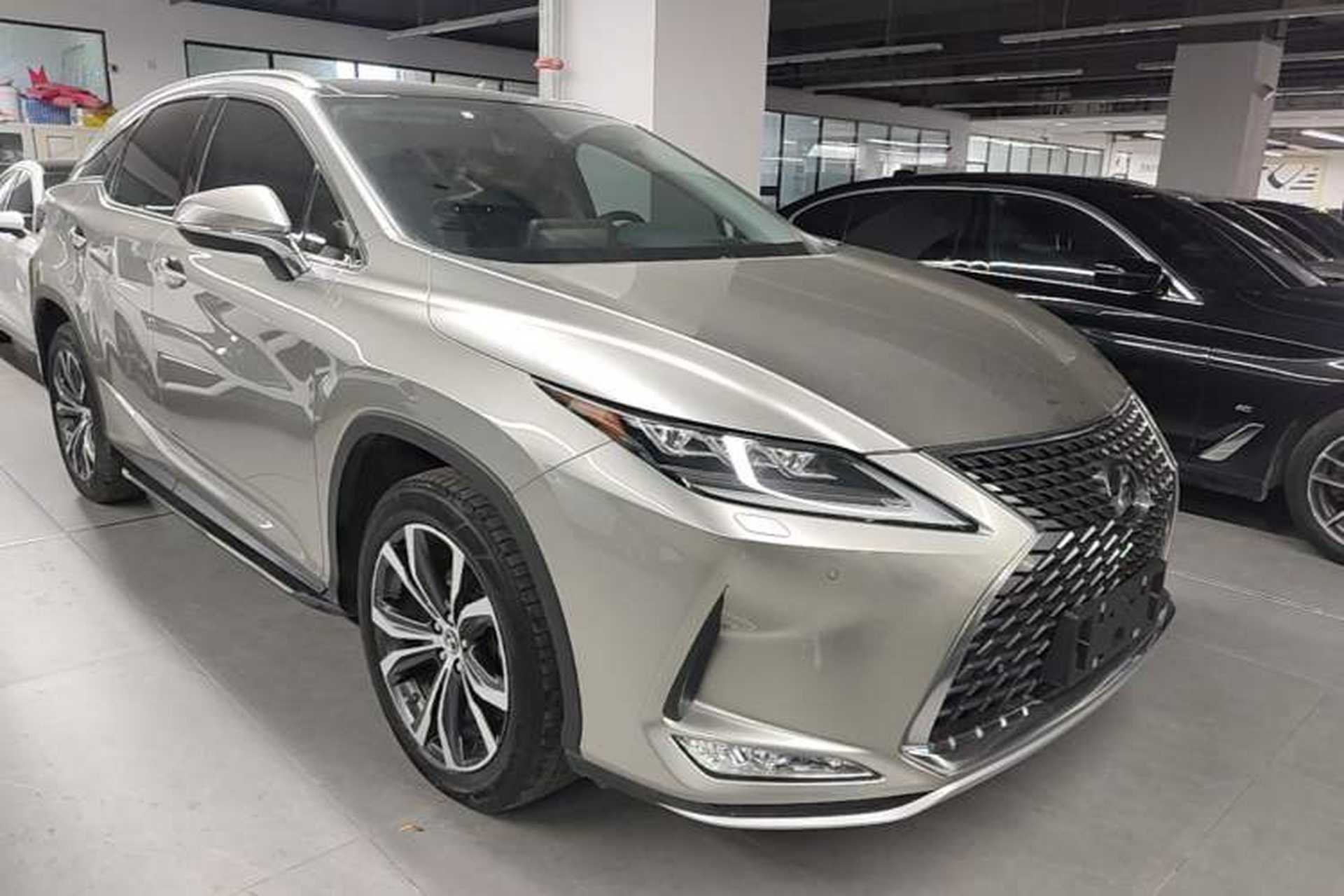 Used Lexus RX 2020 Facelifted 300 4x4 Elegant Edition Exterior 1
