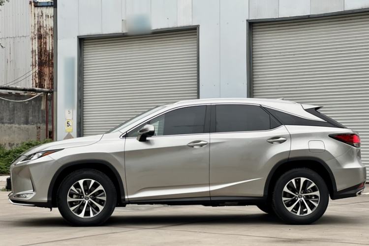Used Lexus RX 2020 Revised Version 300 Two-Wheel Drive Comfort Edition Exterior 3