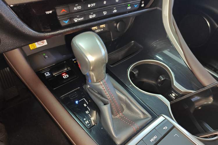 Used Lexus RX 2020 Facelifted 300 4x4 Elegant Edition Gear Lever