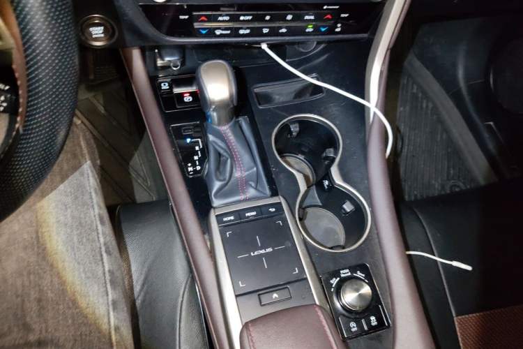 Used Lexus RX 2020 Facelifted 300 4x4 Elegant Edition Gear Lever