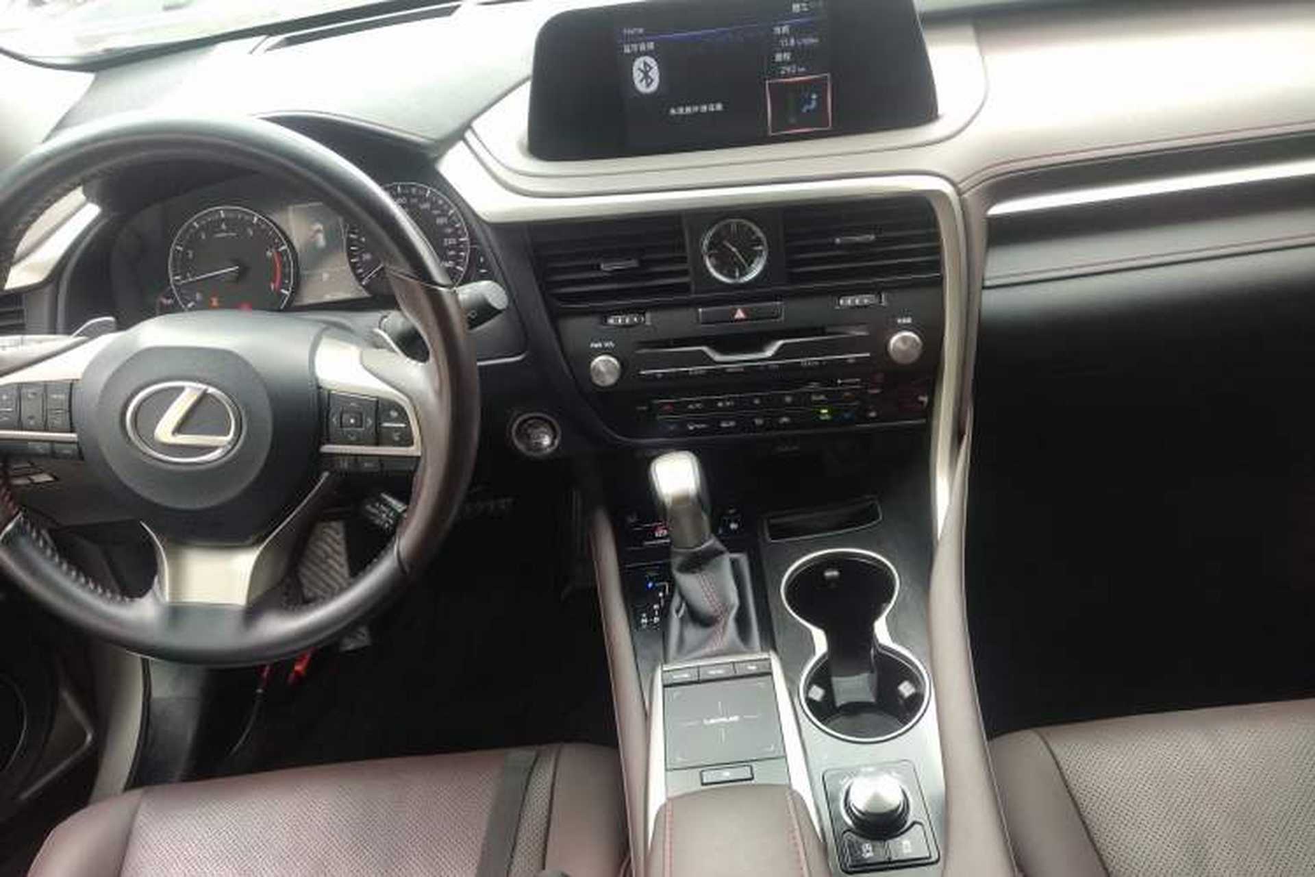 Used Lexus RX 2020 Facelifted 300 4x4 Elegant Edition Gear Lever