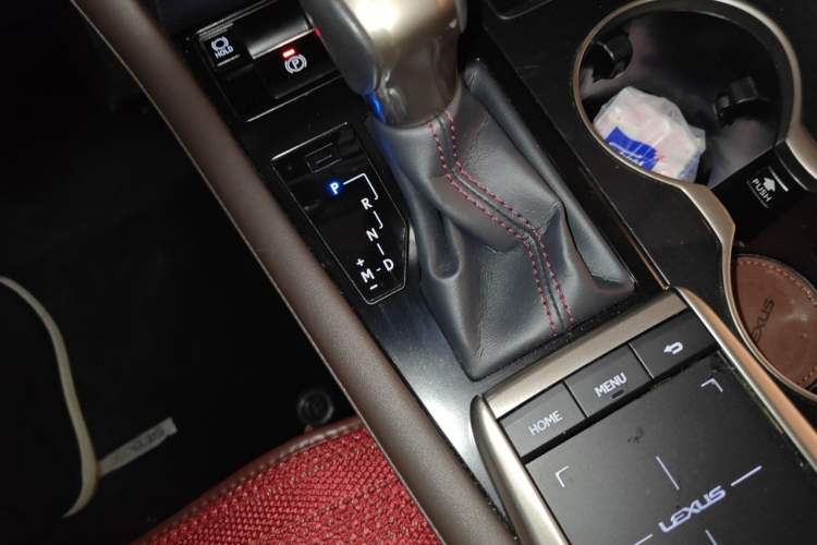 Used Lexus RX 2020 Revised Version 300 Two-Wheel Drive Comfort Edition Gear Lever