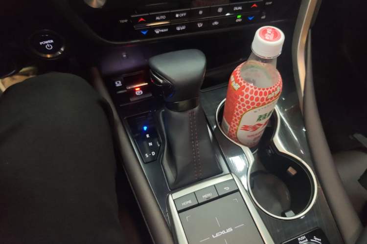 Used Lexus RX 2020 Revised Version 450h Four-Wheel Drive Elegant Edition Gear Lever