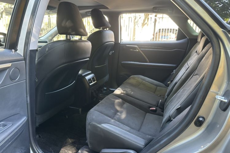 Used Lexus RX 2020 Revised Version 300 Two-Wheel Drive Elite Edition Interior 2