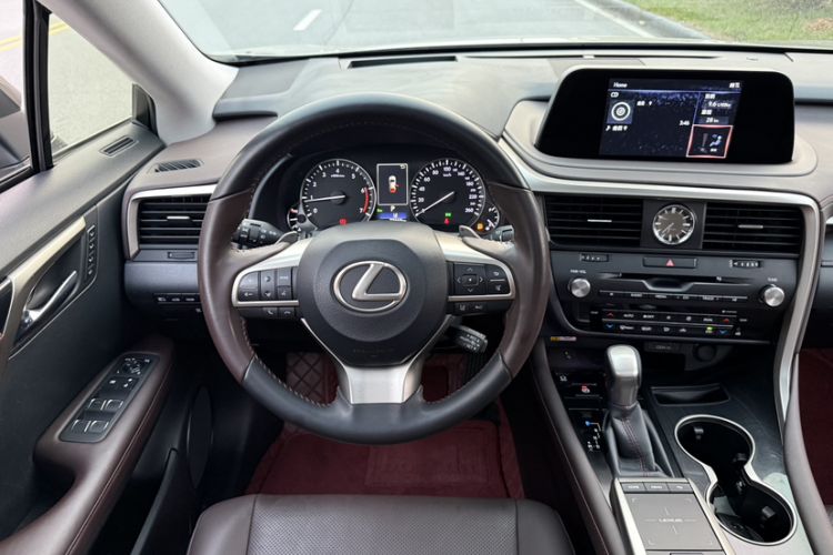 Used Lexus RX 2020 Facelifted 300 4x4 Elegant Edition Interior 2