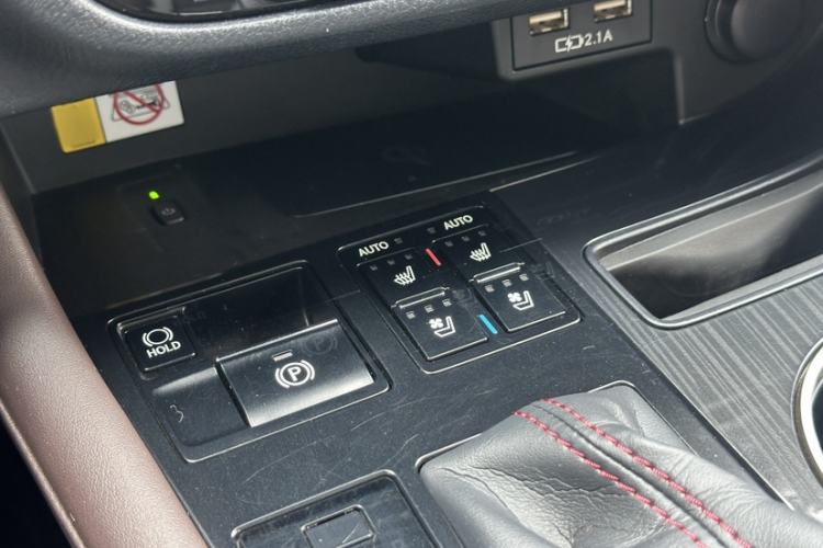 Used Lexus RX 2020 Revised Version 450h Four-Wheel Drive Elegant Edition Interior 3