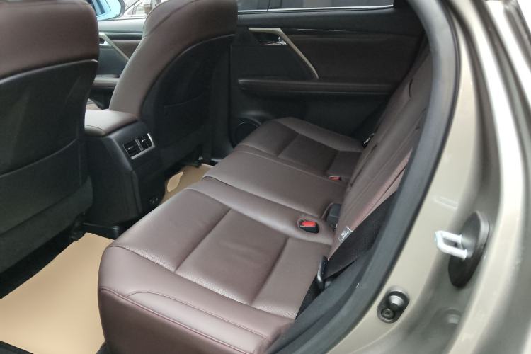 Used Lexus RX 2020 Facelifted 300 4x4 Elegant Edition Interior 4