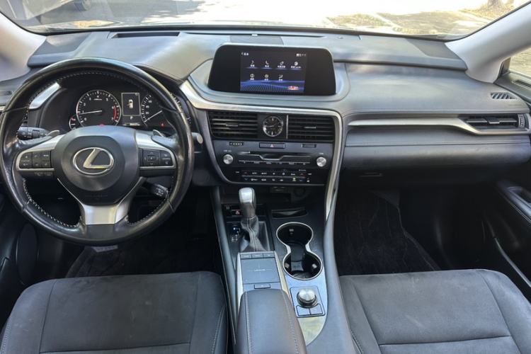 Used Lexus RX 2020 Revised Version 300 Two-Wheel Drive Elite Edition Interior 5