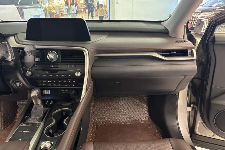 Used Lexus RX 2020 Revised Version 300 Two-Wheel Drive Comfort Edition Interior 8