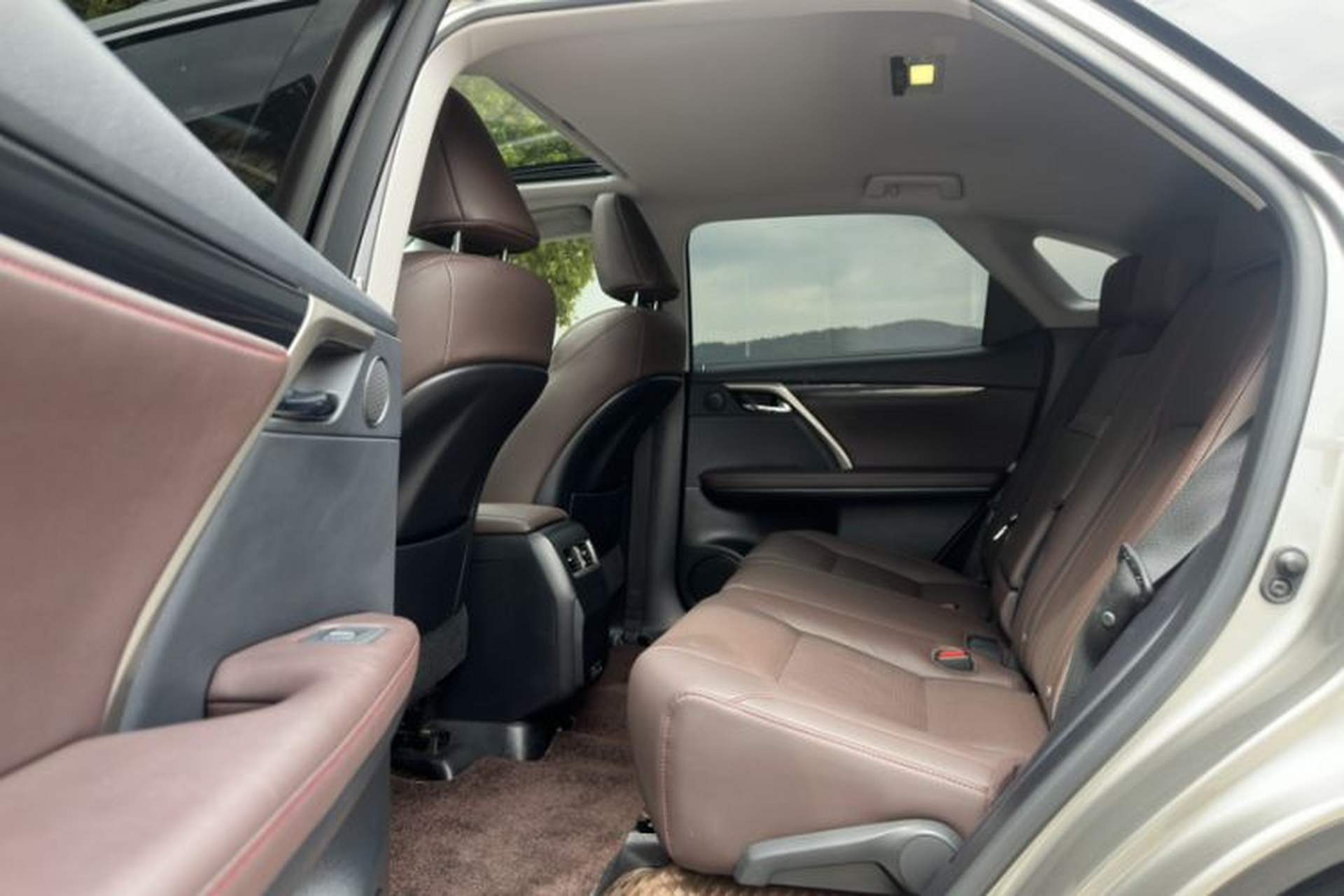 Used Lexus RX 2020 Revised Version 450h Four-Wheel Drive Elegant Edition Interior 8