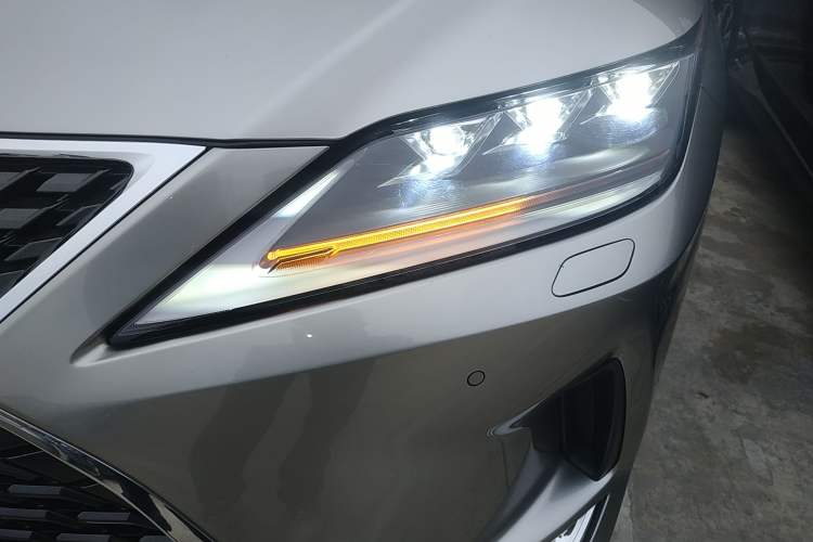 Used Lexus RX 2020 Facelifted 300 4x4 Elegant Edition Left Front Headlight