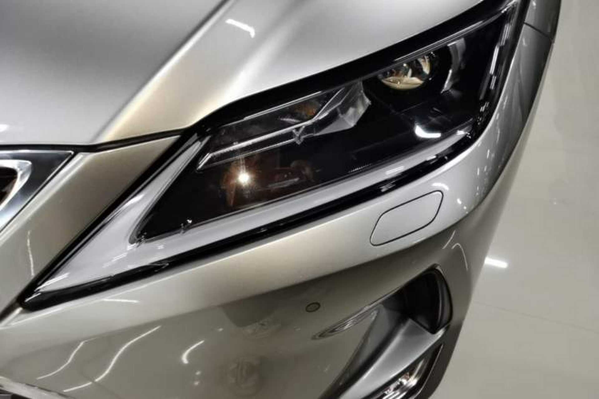 Used Lexus RX 2020 Revised Version 300 Two-Wheel Drive Comfort Edition Left Front Headlight