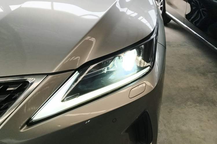 Used Lexus RX 2020 300 Two-Wheel Drive Elite Edition China VI Standard Left Front Headlight