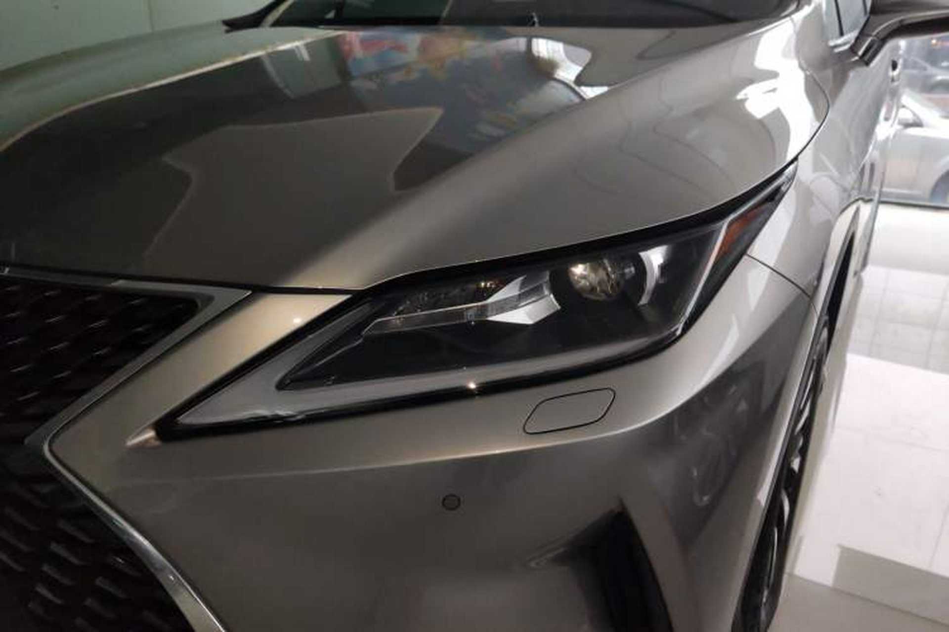 Used Lexus RX 2020 Revised Version 300 Two-Wheel Drive Elite Edition Left Front Headlight