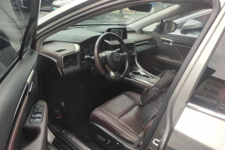 Used Lexus RX 2020 Facelifted 300 4x4 Elegant Edition Left Front Seat