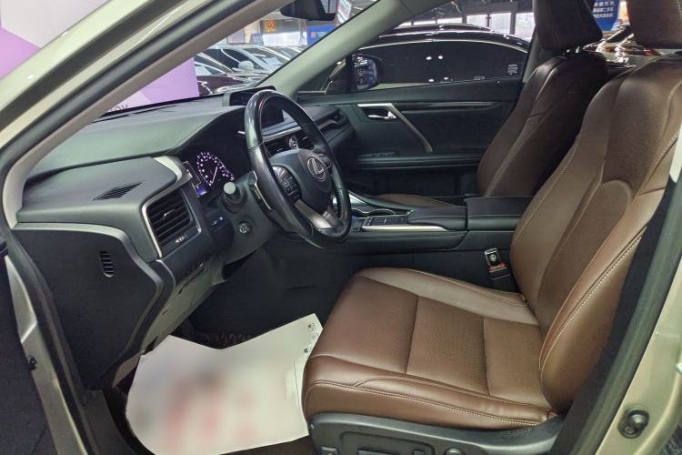 Used Lexus RX 2020 Revised Version 300 Two-Wheel Drive Elite Edition Left Front Seat