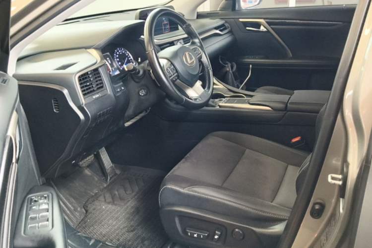 Used Lexus RX 2020 300 Two-Wheel Drive Elite Edition China VI Standard Left Front Seat