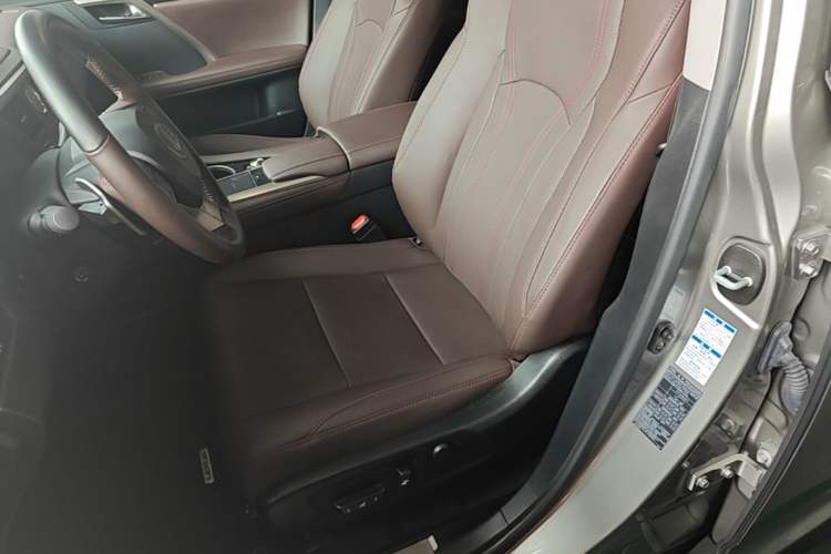 Used Lexus RX 2020 Facelifted 300 4x4 Elegant Edition Left Front Seat
