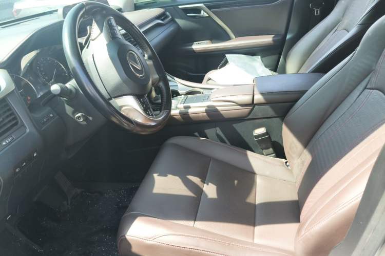 Used Lexus RX 2020 450h Four-Wheel Drive Elegant Edition China VI Standard Left Front Seat