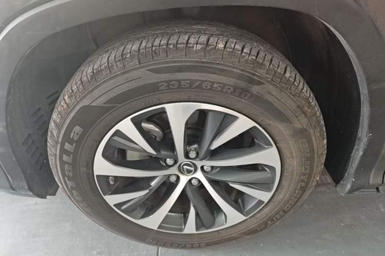 Used Lexus RX 2020 300 Two-Wheel Drive Elite Edition China VI Standard Left Front Wheel Hub