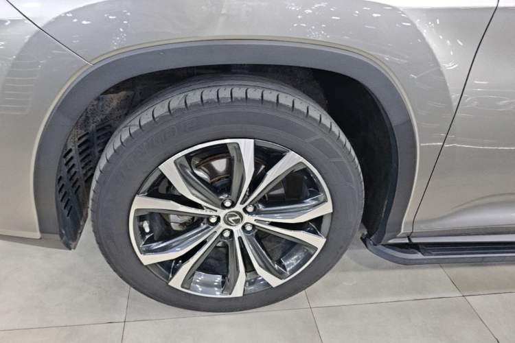 Used Lexus RX 2020 Revised Version 450h Four-Wheel Drive Elegant Edition Left Front Wheel Hub