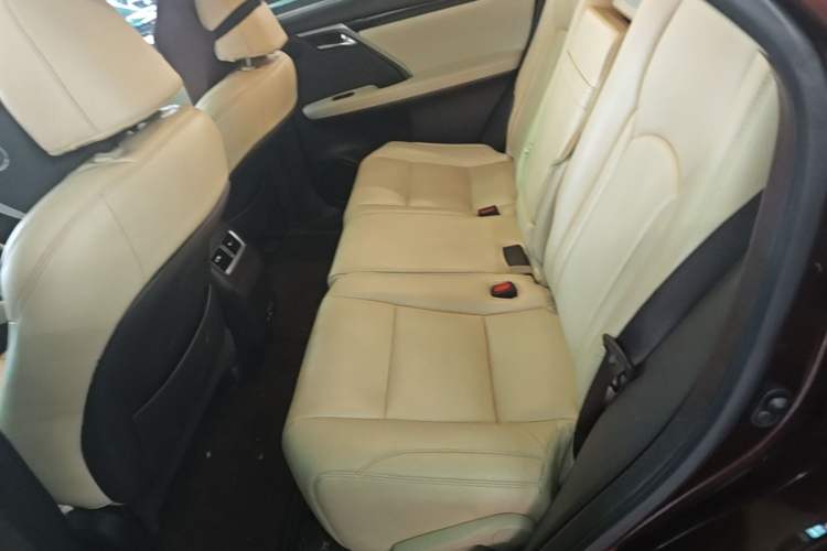 Used Lexus RX 2020 300 Two-Wheel Drive Elite Edition China VI Standard Left Rear Seat