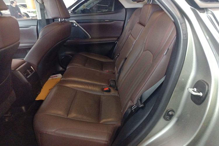 Used Lexus RX 2020 450h Four-Wheel Drive Elegant Edition China VI Standard Left Rear Seat