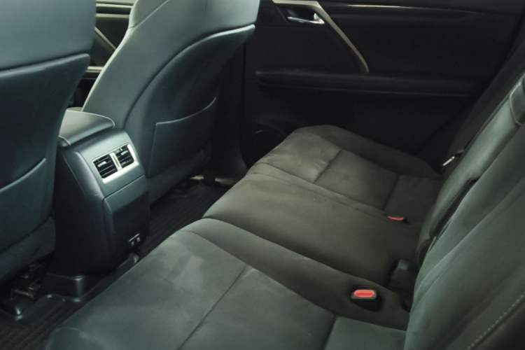 Used Lexus RX 2020 300 Two-Wheel Drive Elite Edition China VI Standard Left Rear Seat