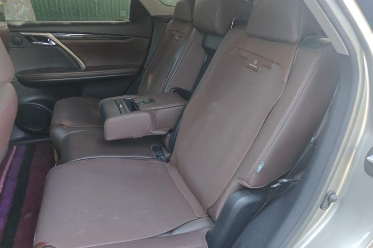 Used Lexus RX 2020 450hL Four-Wheel Drive Elegant 7-Seater China VI Standard Left Rear Seat
