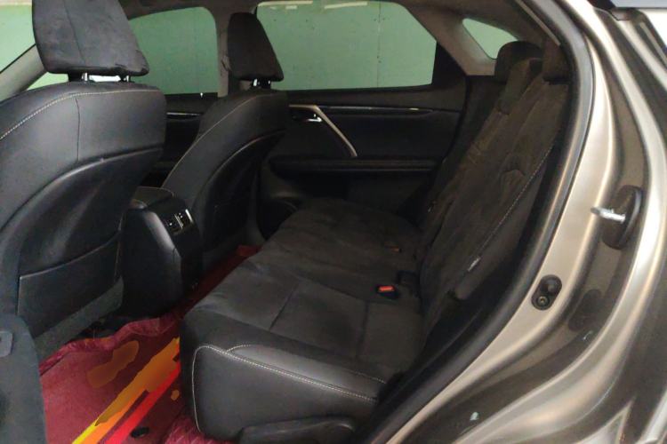 Used Lexus RX 2020 Revised Version 300 Two-Wheel Drive Elite Edition Left Rear Seat
