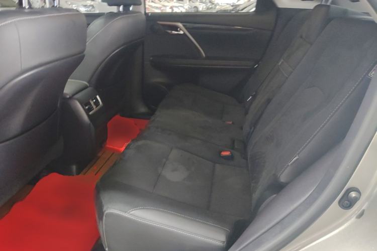 Used Lexus RX 2020 Revised Version 300 Two-Wheel Drive Elite Edition Left Rear Seat