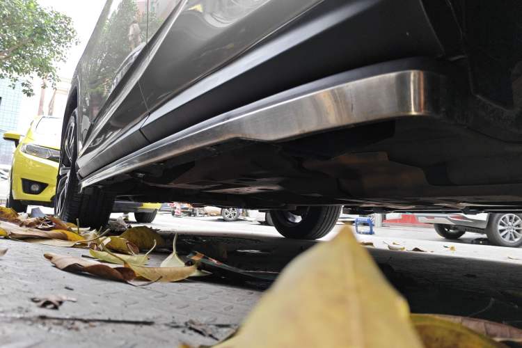 Used Lexus RX 2020 Facelifted 300 4x4 Elegant Edition Left Side Sill