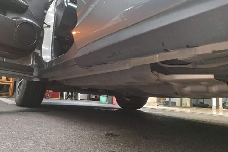 Used Lexus RX 2020 300 Two-Wheel Drive Elite Edition China VI Standard Left Side Sill