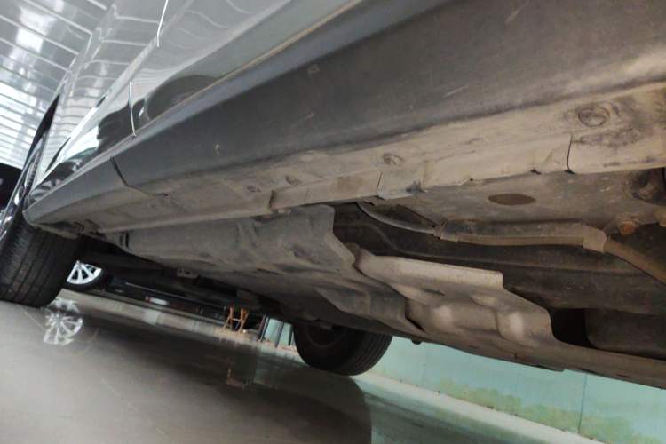 Used Lexus RX 2020 Revised Version 300 Two-Wheel Drive Elite Edition Left Side Sill