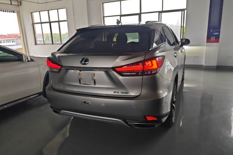 Used Lexus RX 2020 Revised Version 300 Two-Wheel Drive Elite Edition Rear Right 45 Deg