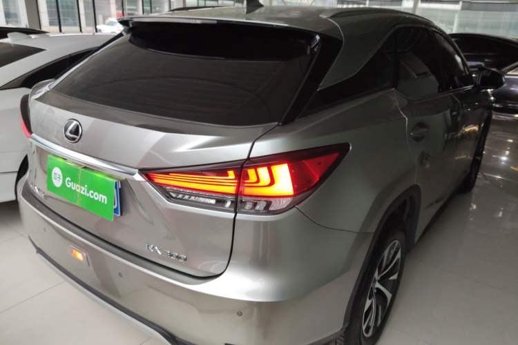 Used Lexus RX 2020 Revised Version 300 Two-Wheel Drive Elite Edition Rear Right 45 Deg