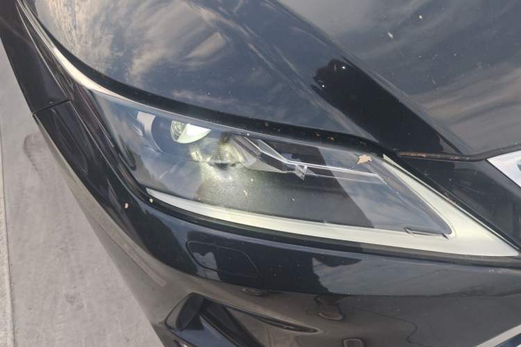 Used Lexus RX 2020 300 Two-Wheel Drive Elite Edition China VI Standard Right Front Headlight