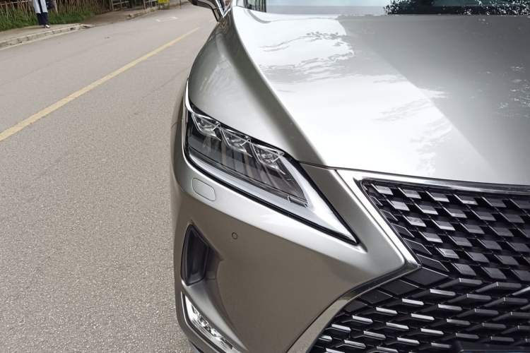 Used Lexus RX 2020 300 4x4 Elegant Edition China VI Right Front Headlight