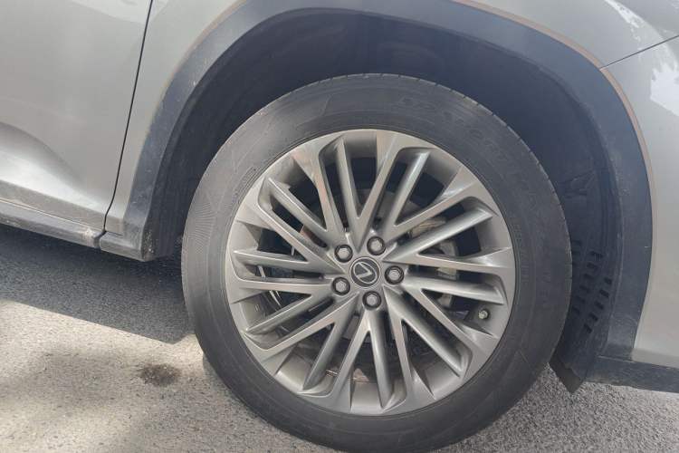 Used Lexus RX 2020 450hL Four-Wheel Drive Elegant 7-Seater China VI Standard Right Front Wheel Hub