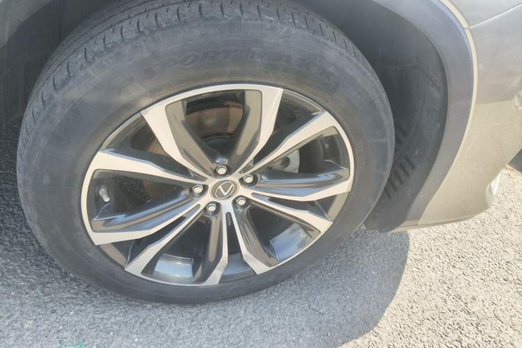 Used Lexus RX 2020 450h Four-Wheel Drive Elegant Edition China VI Standard Right Front Wheel Hub