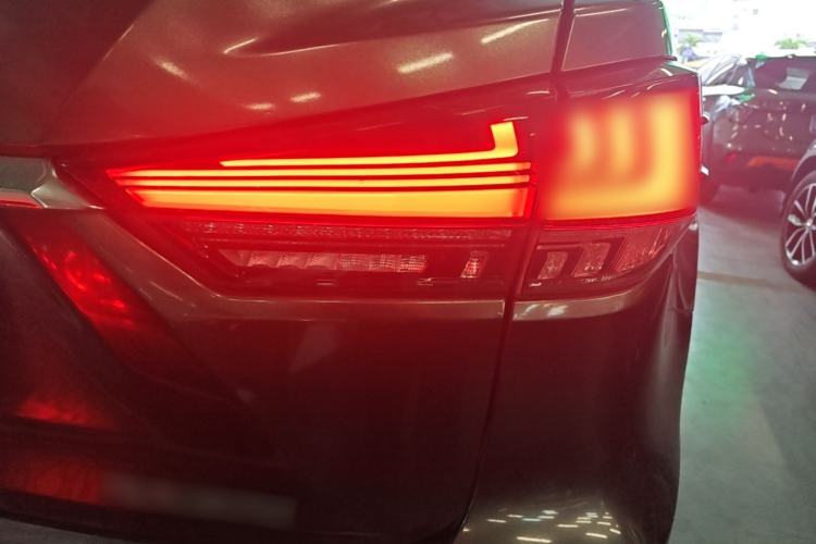 Used Lexus RX 2020 300 Two-Wheel Drive Elite Edition China VI Standard Right Rear Taillight
