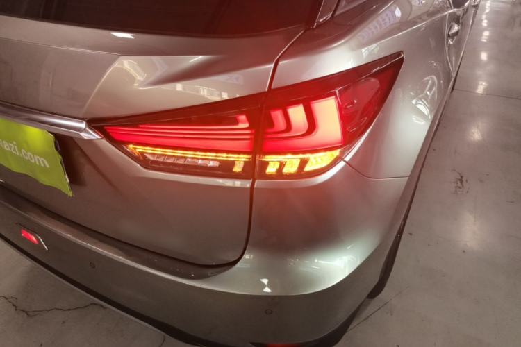 Used Lexus RX 2020 Revised Version 300 Two-Wheel Drive Elite Edition Right Rear Taillight