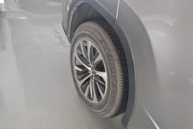 Used Lexus RX 2020 Revised Version 300 Two-Wheel Drive Elite Edition Right Rear Wheel Hub