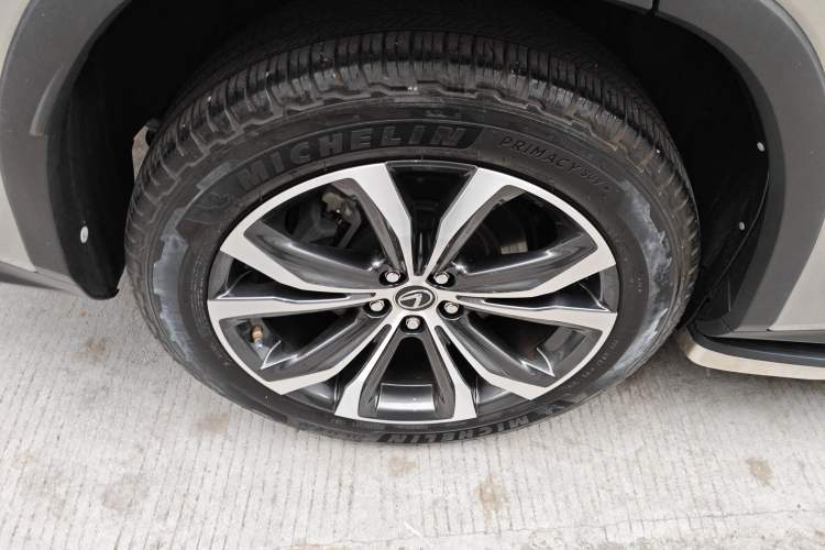Used Lexus RX 2020 Facelifted 300 4x4 Elegant Edition Right Rear Wheel Hub