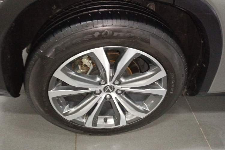 Used Lexus RX 2020 450h Four-Wheel Drive Luxury Edition China VI Standard Right Rear Wheel Hub