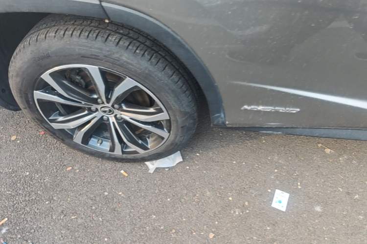 Used Lexus RX 2020 450h Four-Wheel Drive Elegant Edition China VI Standard Right Rear Wheel Hub