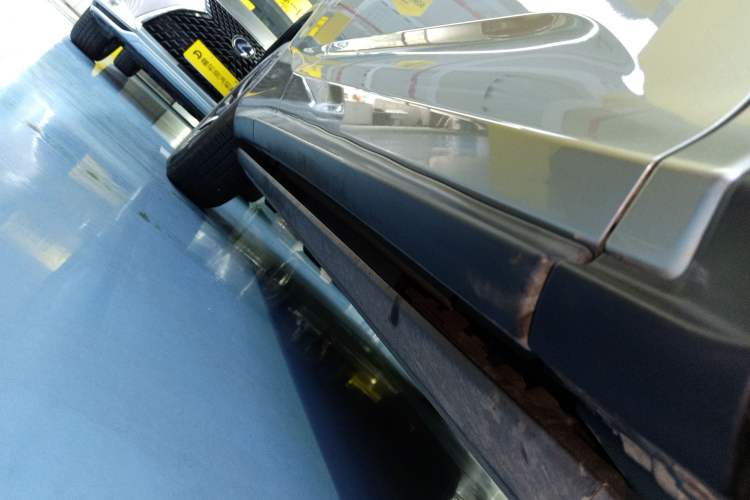 Used Lexus RX 2020 300 Two-Wheel Drive Elite Edition China VI Standard Right Side Sill